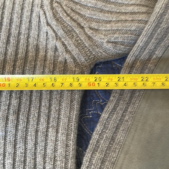 Ll Bean Vintage Sweater Grey Size Medium - Picture 3 of 7